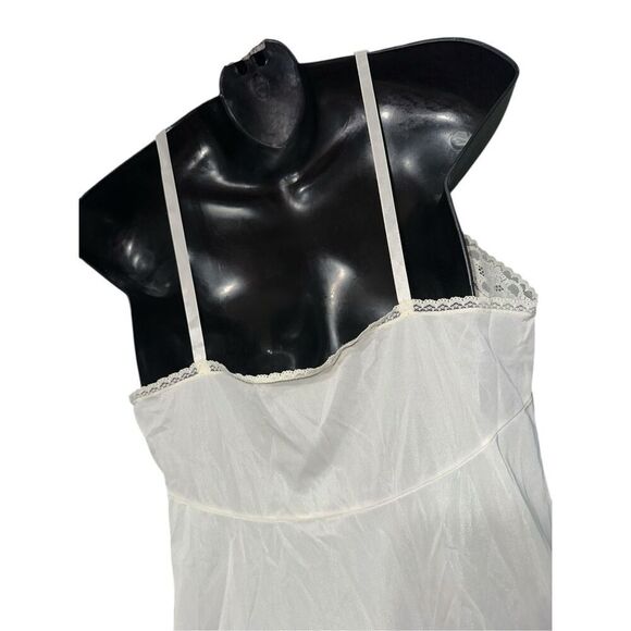 VINTAGE VANITY FAIR IVORY SIZE 34 FULL SLIP STYLE 10-103  (approximately 25” len - Picture 5 of 8